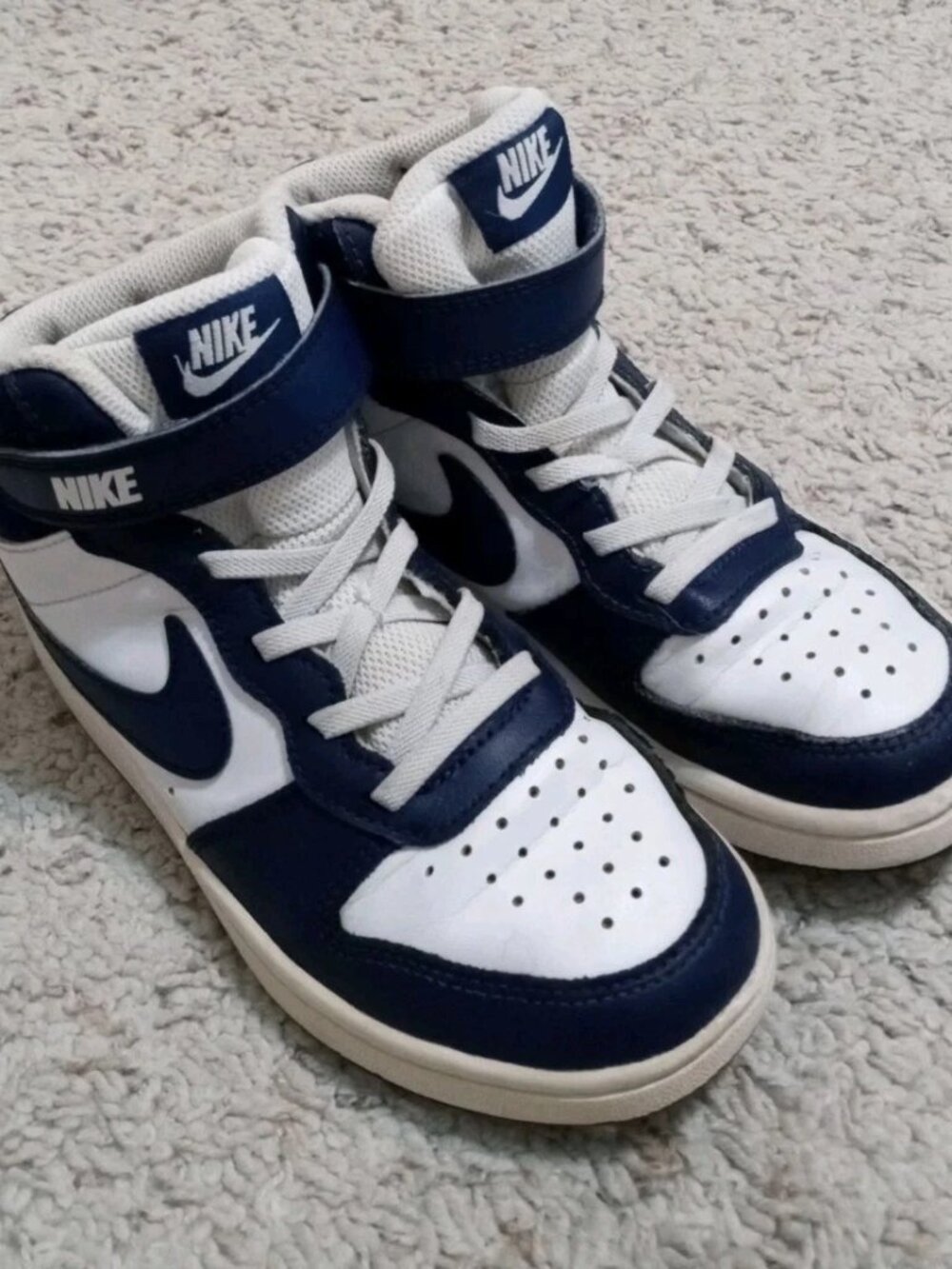 Nike Court Borough 2 Mid White Signal Blue Kids Size 1Y Leather Uppers Cd7773
